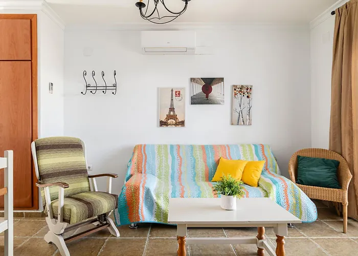 Indico 210 * Кониль-де-ла-Фронтера